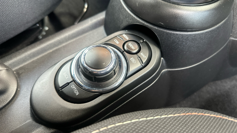 MINI Convertible 1.5 Cooper Classic 2dr [Comfort Pack] Petrol Convertible